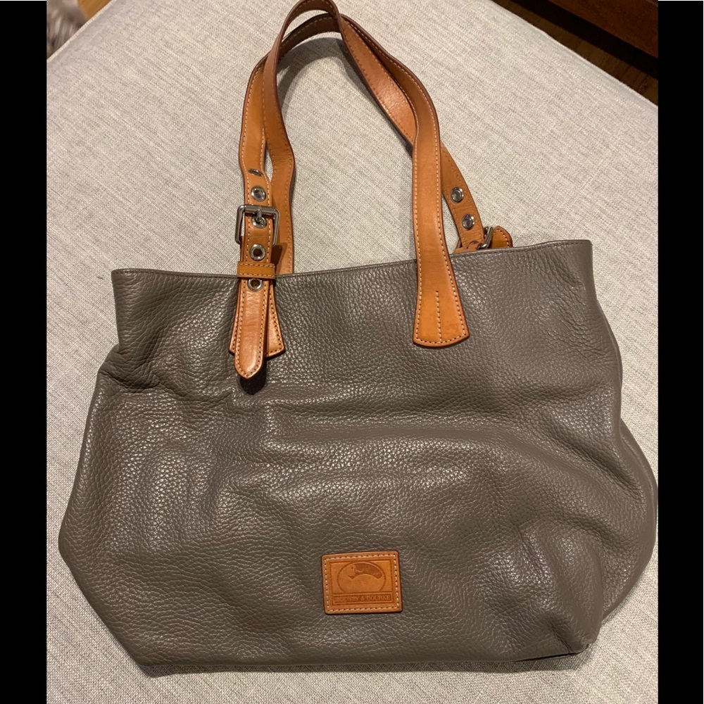 Dooney & Bourke bag